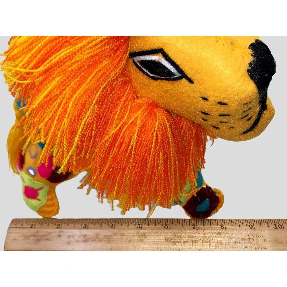 Vtg Handmade Lion Felt Yarn Plush 1974 Souvenir Bright Multicolor Needlework